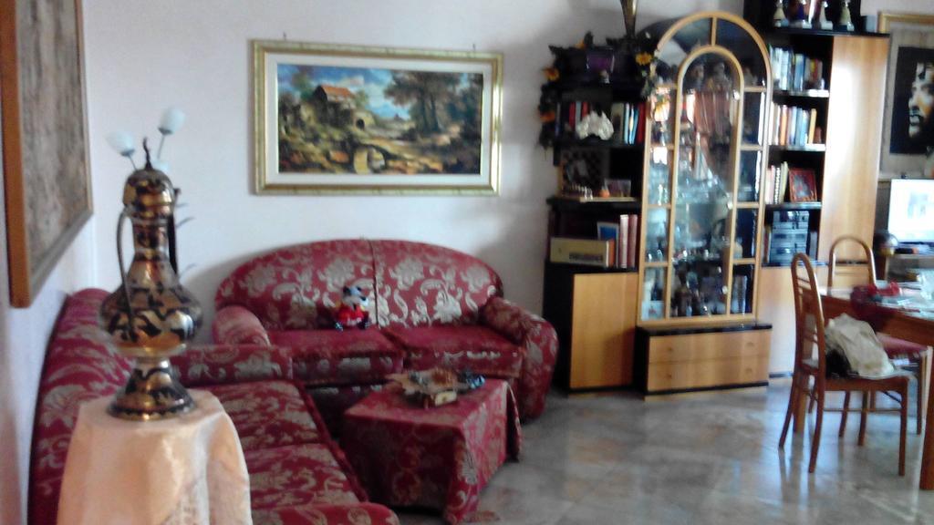 Casa Vacanza Gaudenti Bed & Breakfast โรม ภายนอก รูปภาพ