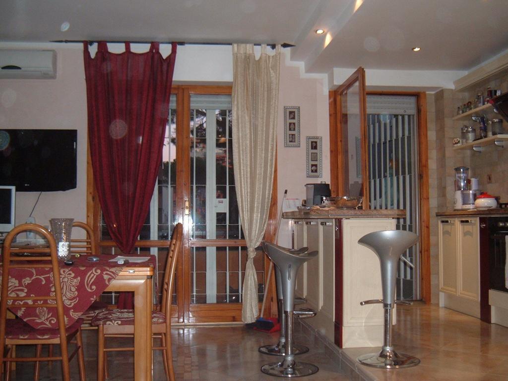 Casa Vacanza Gaudenti Bed & Breakfast โรม ภายนอก รูปภาพ